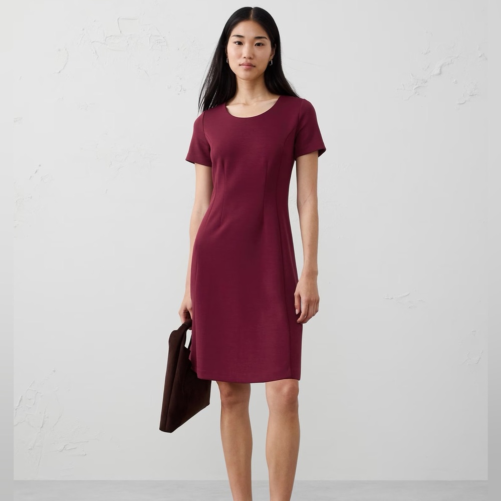 NWT Women’s Banana Republic Soft Touch Knee Length Dress